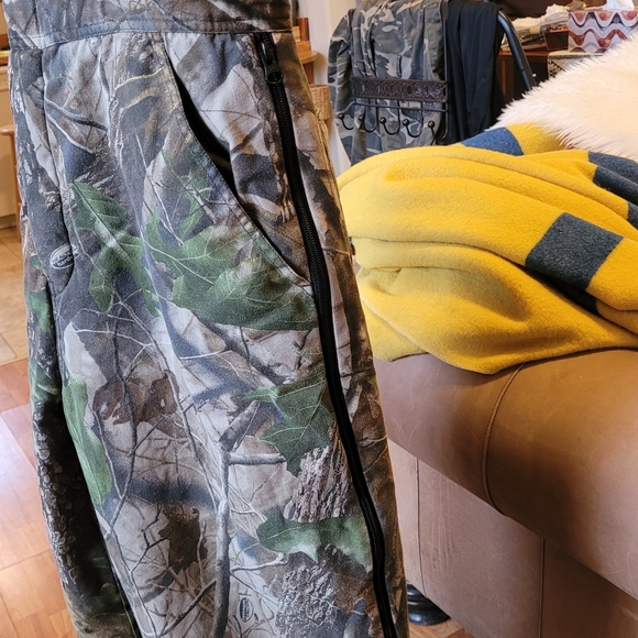 Women's S LINED Camouflage Adventure Overalls - Picture 4 of 11